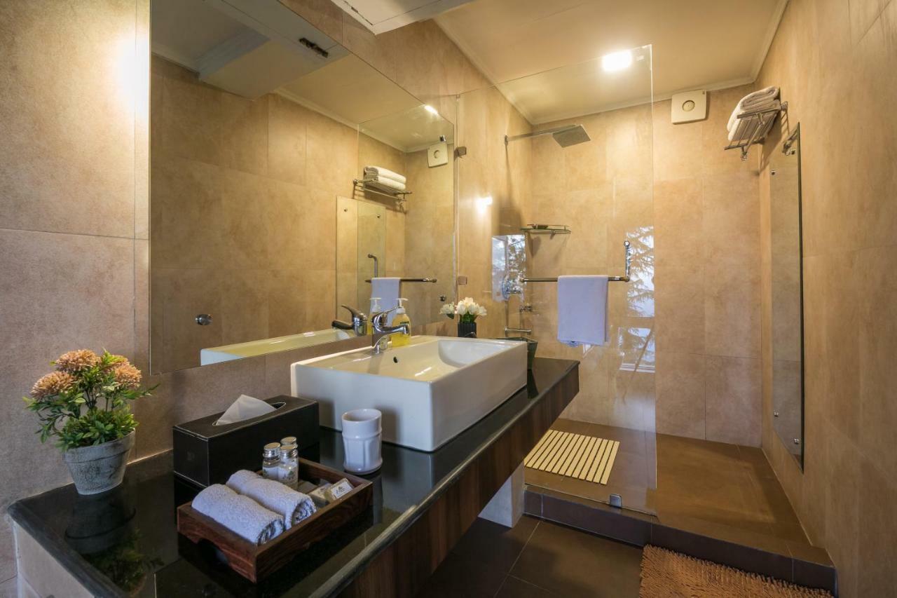 Stayvista At The Corner House - Pet Friendly Villa Shimla Ngoại thất bức ảnh